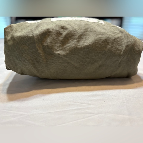 Adidas Green and White Floral 100%‎ Cotton Tote Bag - Picture 2 of 5